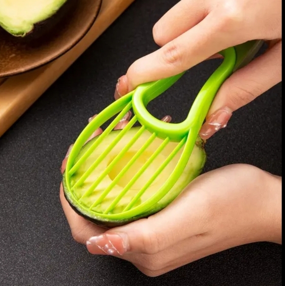 Avocado Diced Corer Kiwi Splitter Fruit Peeler Cutter Separator - Picture 1 of 2